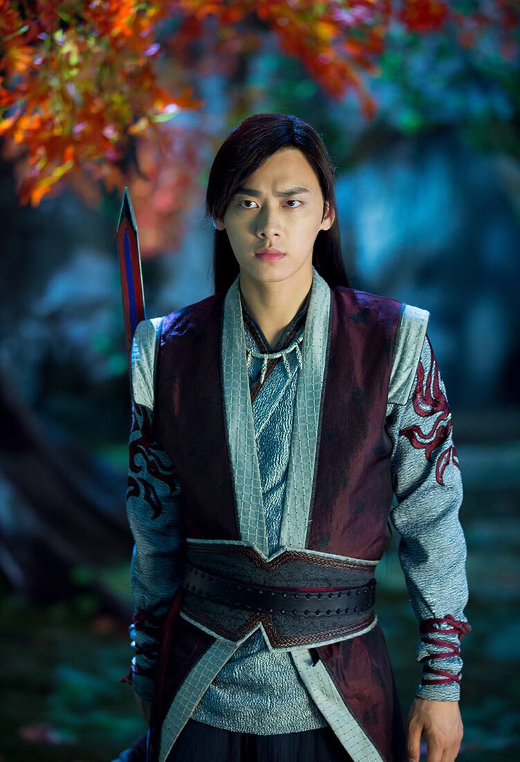 李易峰16年肇事逃逸,李易峰交通逃逸事件是真的吗