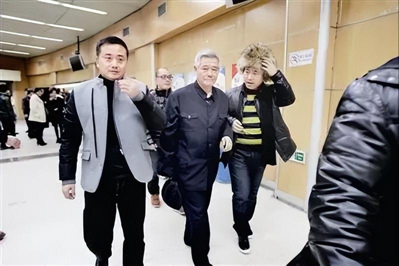 哈文和赵本山一段不为人知的故事,哈文无脑规则