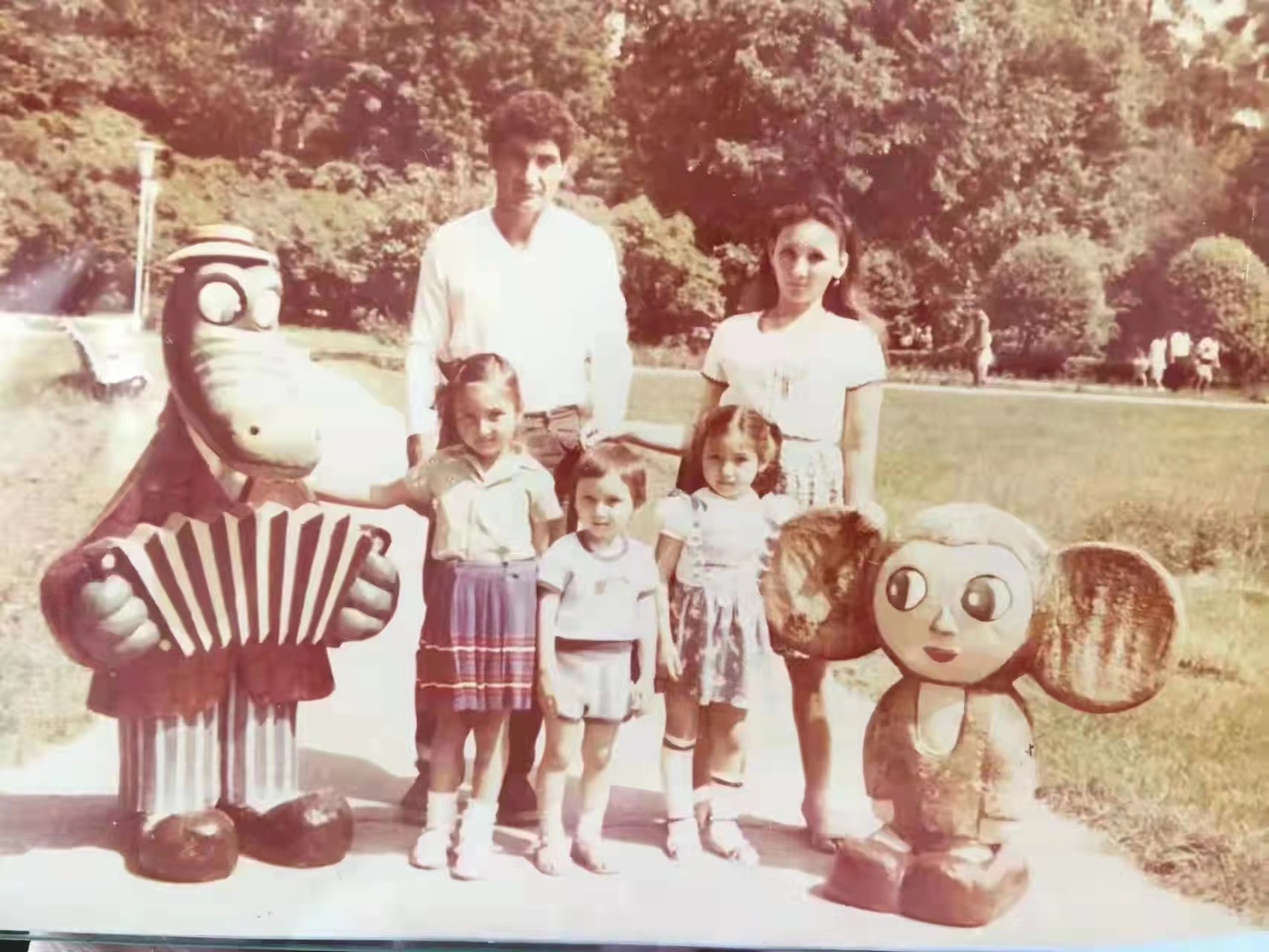 迪拜空姐露娜,露娜迪拜空姐