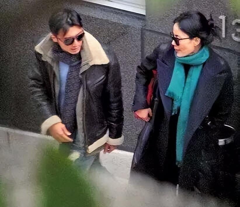 王菲和谢霆锋的感情有多深,王菲和谢霆锋分开多少年在一起