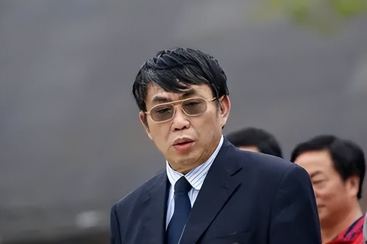 棋圣聂卫平喝80年茅台,棋圣聂卫平的四次婚姻