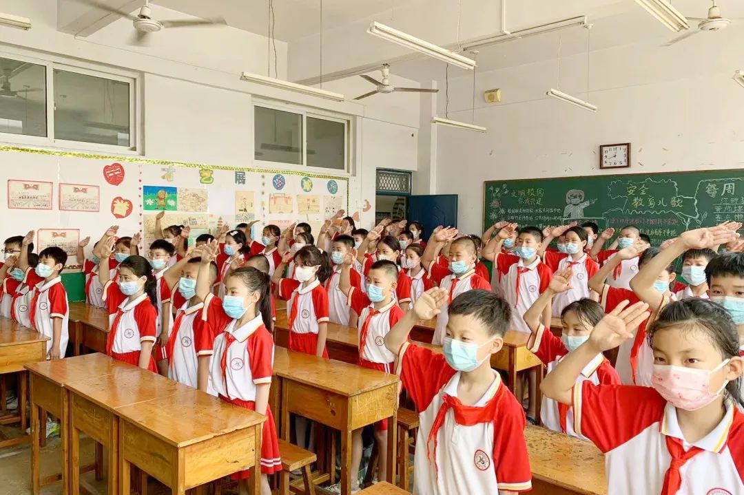 赏美景听自然乐曲,游玩景点峰峰