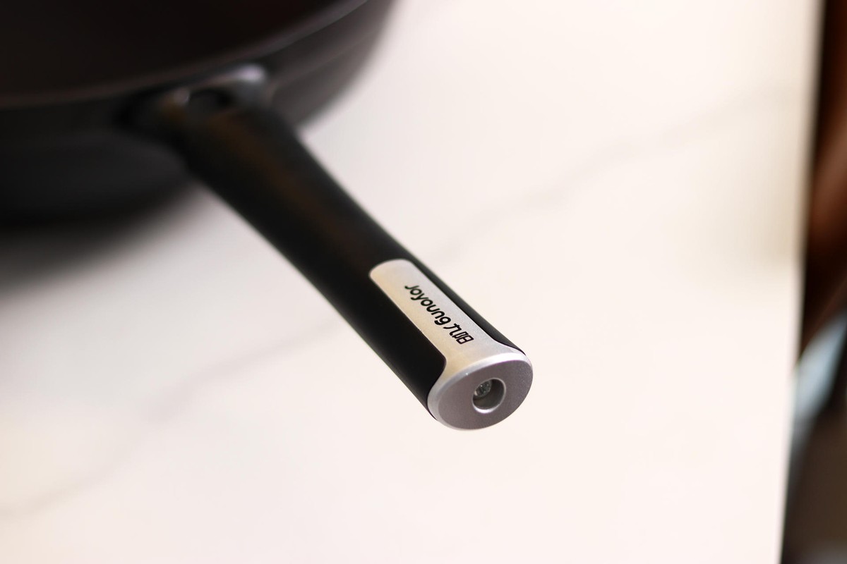 九阳大磨王不粘锅二代多重,九阳大磨王爆炒不粘锅新款