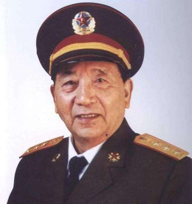 除了十大元帅、十大大将，还有这12位将军，也被称为“军事家”