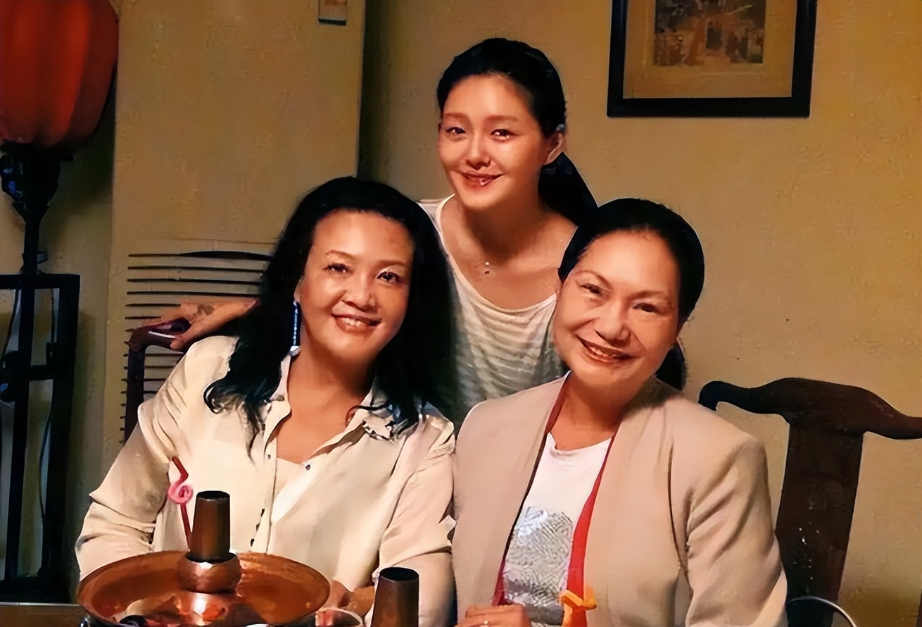 被汪小菲牵扯的10位名人，个个不干净，有人成笑话，有人很无辜