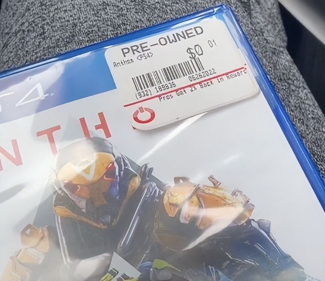 连包装盒的成本都不够！Gamestop甩卖《圣歌》，1美元能买一麻袋