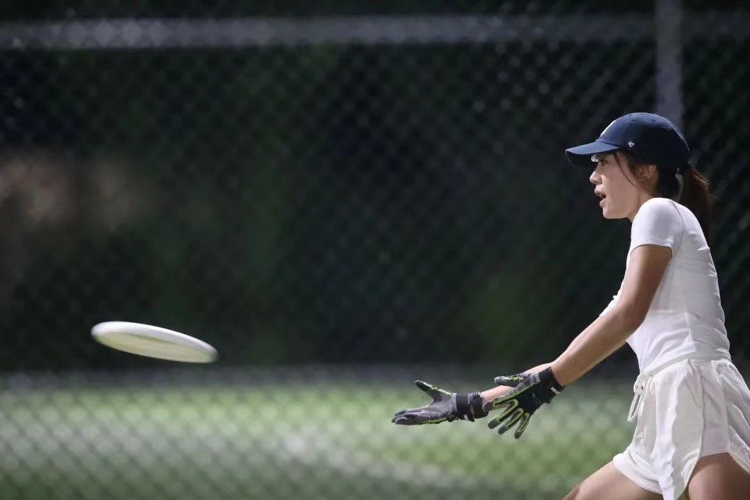 再热也要出门去！唯品会一则数据公开，年轻人夏季的反常行为