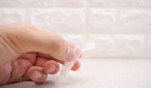 日本小哥用豆腐做刀,日本小哥铸刀全过程视频