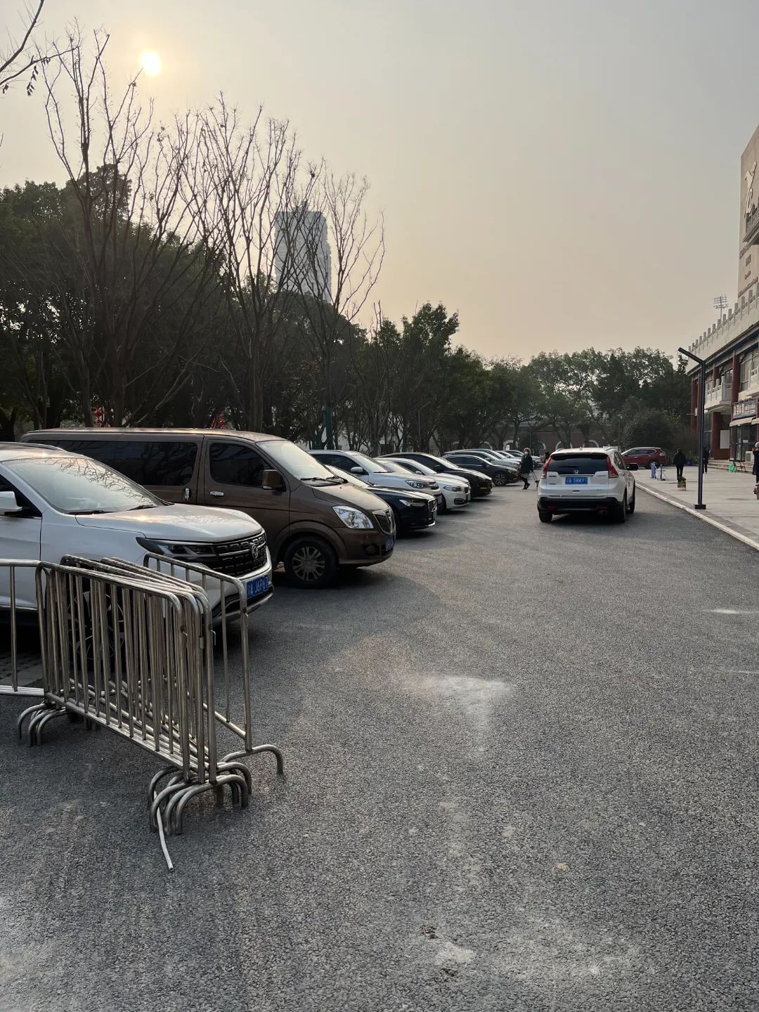 现在的重庆大田湾体育场焕然一新,重庆大田湾体育场历史