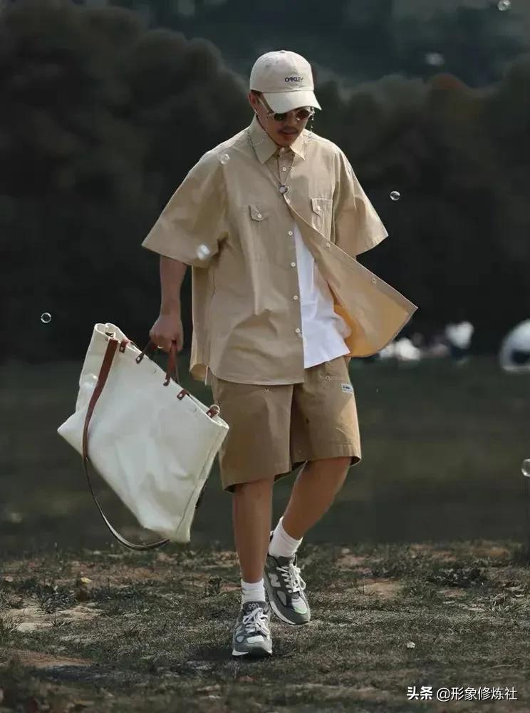 给大家分享一下夏季男穿搭,4种风格30套穿搭照着穿准没错男