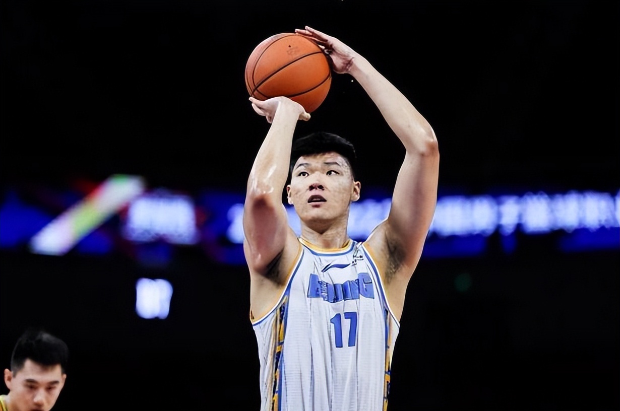 CBA最新消息！2支北京球队给出报价，*疆新**男篮或迎来大交易