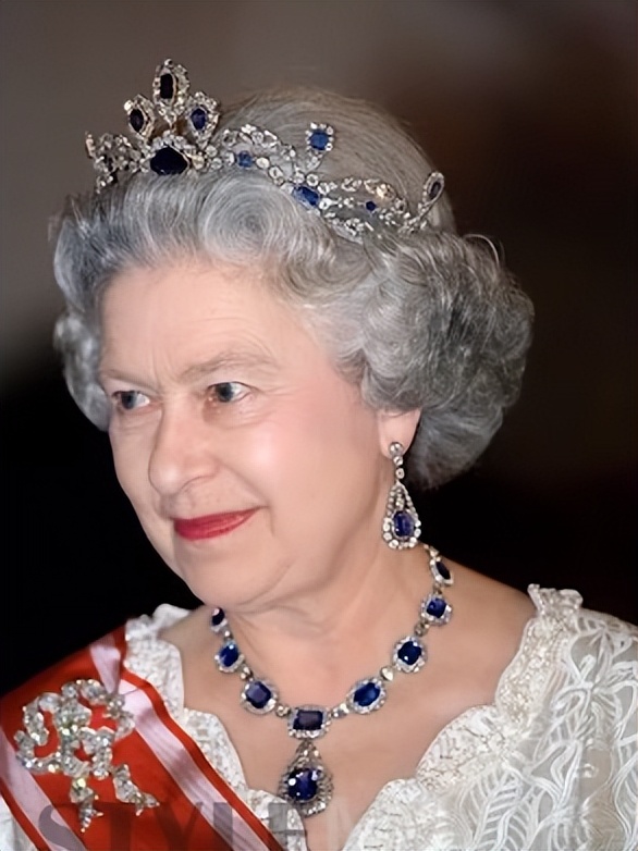 英国女王特权,英国女王有什么特权