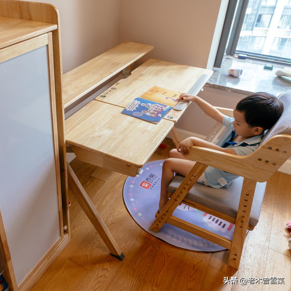 斯芬达儿童书柜,斯芬达小鹿学习桌椅