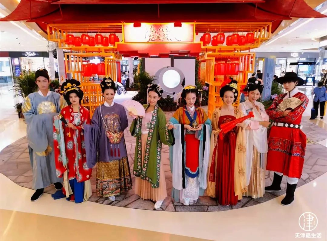 谁把“故宫”搬进天津?人均50元+,请客聚会也太有排面吧……