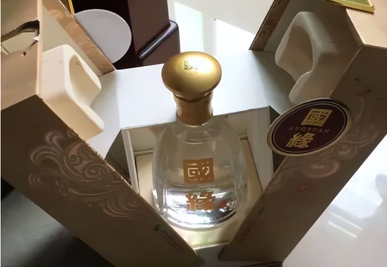 江苏白酒怪象:请客基本不用洋河酒，这5款无名酒才受欢迎