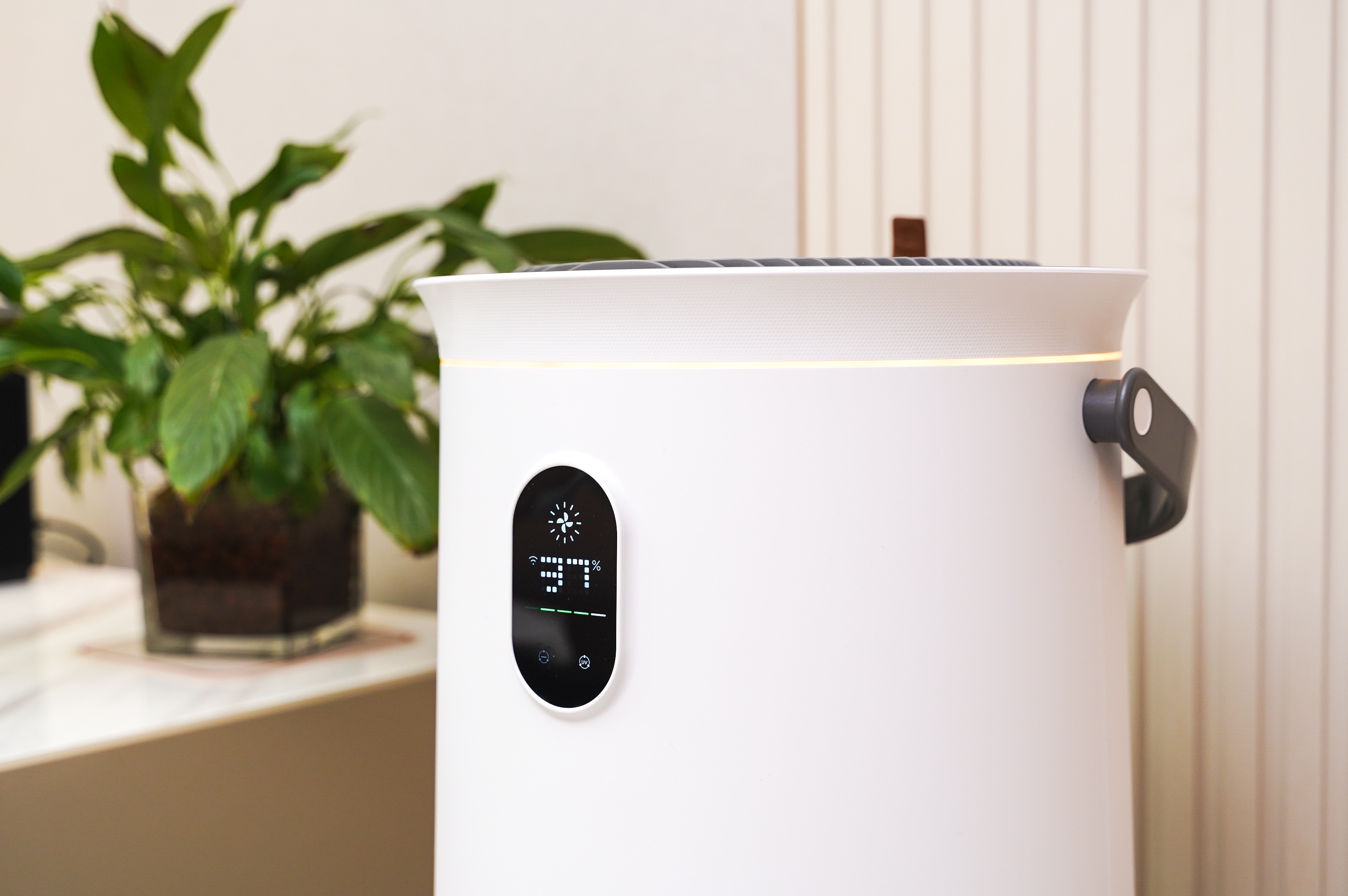 加湿净化全搞定，舒乐氏加湿器给你清洗过的空气味道