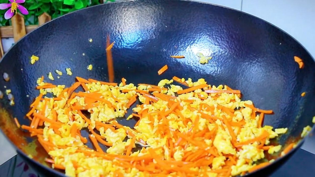 肝火旺睡眠不好怎么调理吃什么,肝火旺睡不好可以喝决明子茶吗