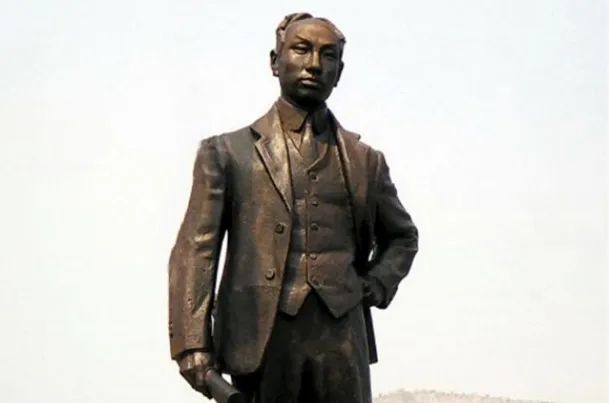 毛*东泽**：陈独秀是我老师，对他后人要给予照顾；从此每月30月补助