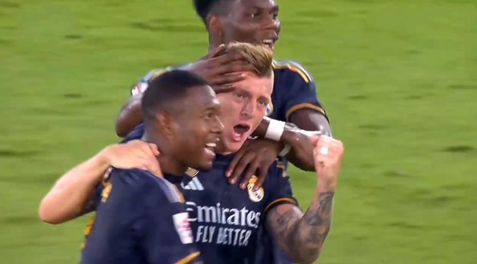 真大宝“贝”在哪个队哪个位置都能发光就是挖空了多特这座矿