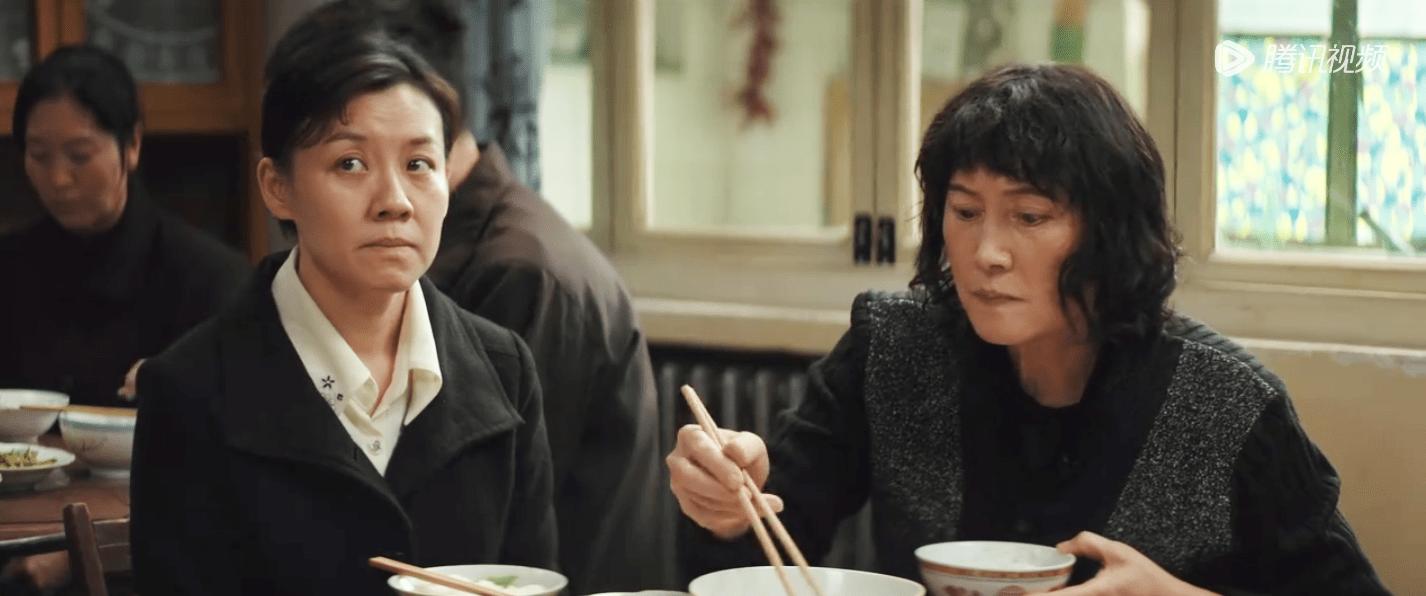 阔别内娱22年，一回归就成“妈圈顶流”，这位“挂历女神”有多牛