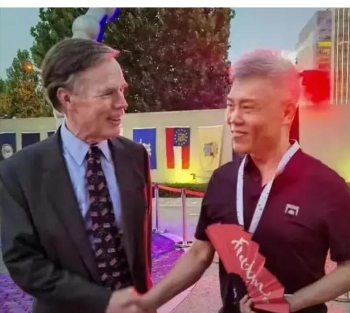 美国总统在国外就餐需要准备哪些,美国政府官员请客标准