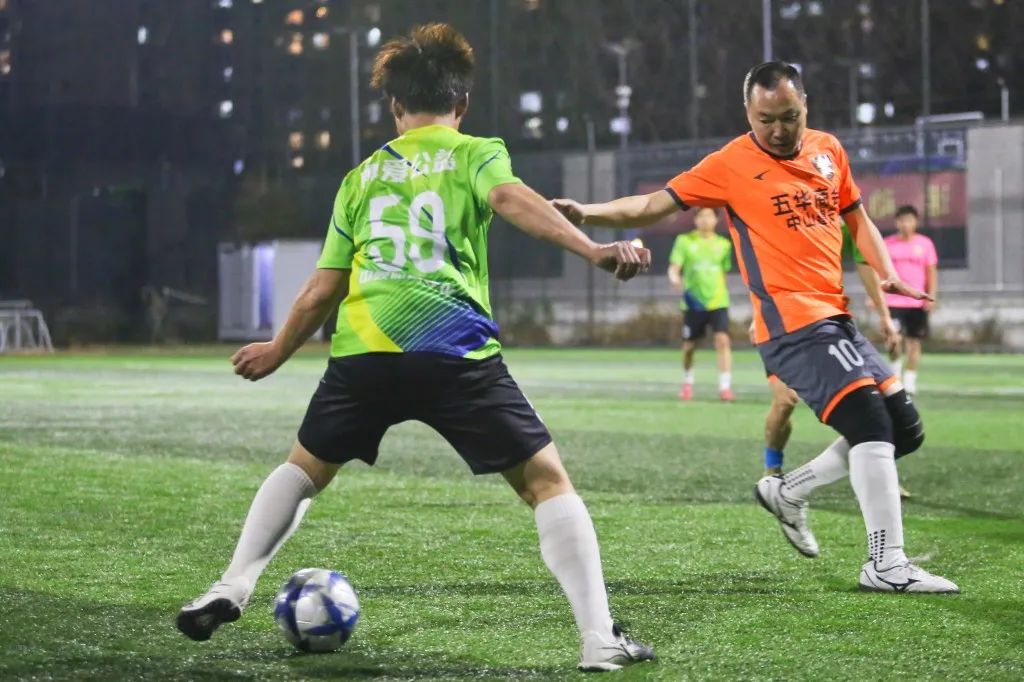 一起足球一起公益,一起为中国足球添砖加瓦