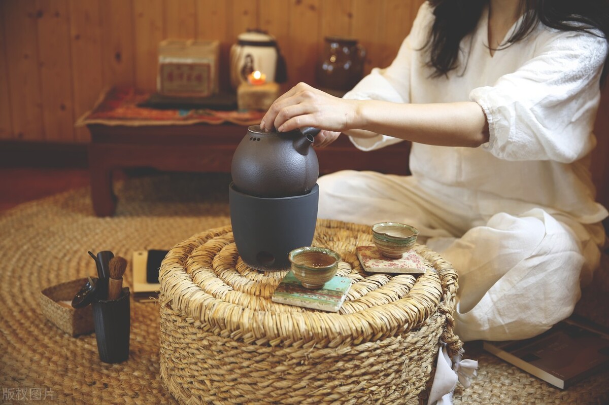 围炉煮茶的乐趣,围炉煮茶惬意中隐含的无形杀手