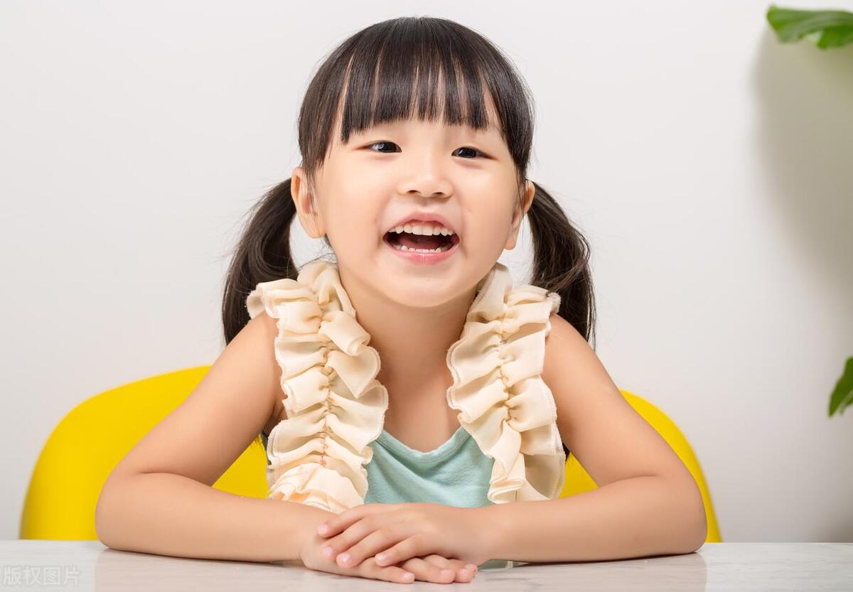 甯コ鍎挎礂婢″彂鐜版湁浼ゅ彛,甯コ鍎挎礂瑁ゅ瓙涓婃湁绾㈠嵃