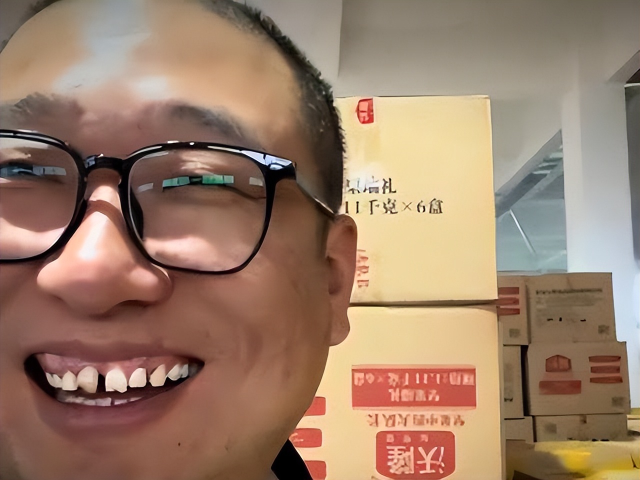 揭露食品内幕的主播,揭露网红产品的骗局