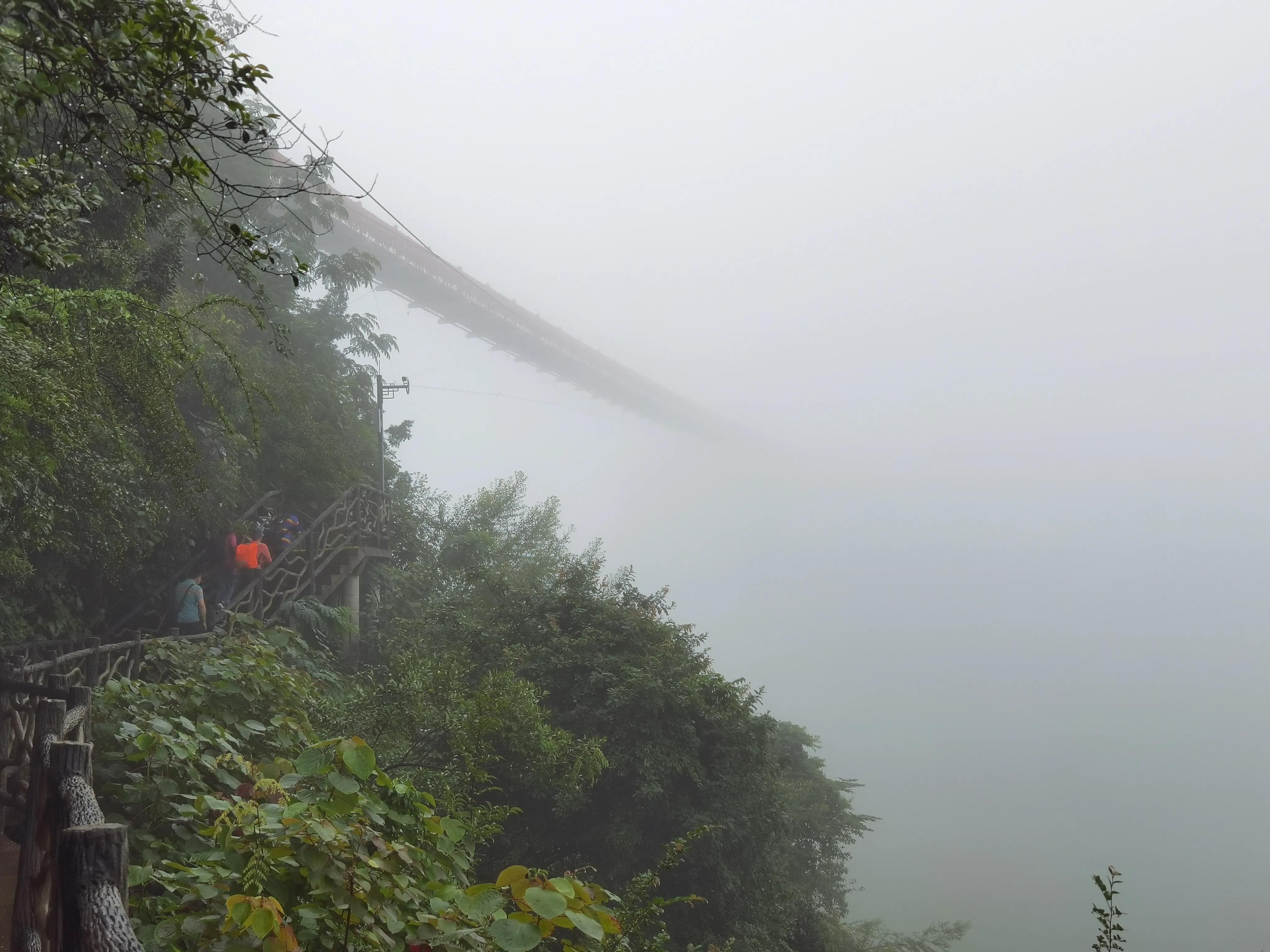 桂林阳朔如意峰一镜到底,阳朔如意峰全景