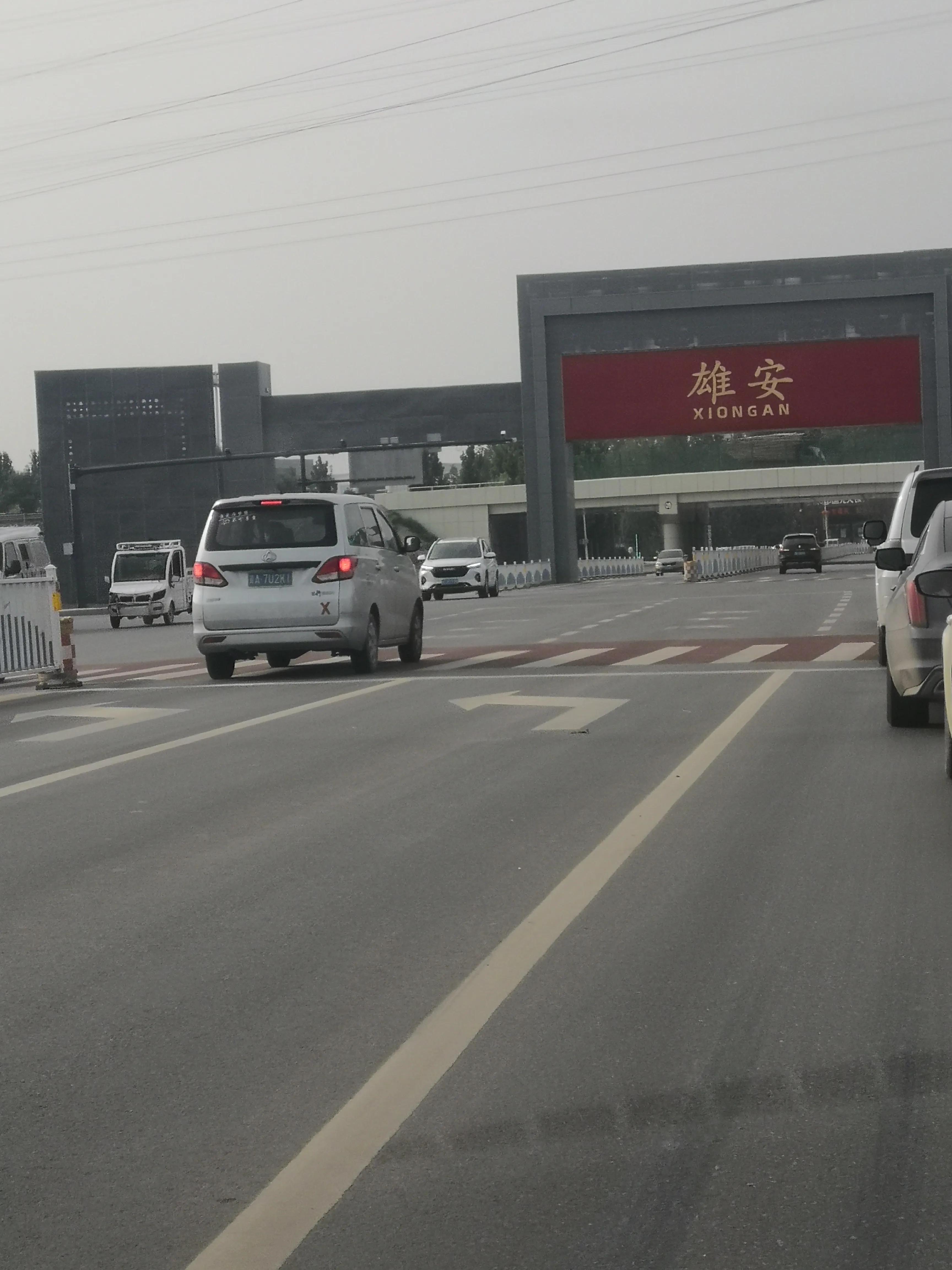 我的腰突为什么越治越痛,我的腰一弯就痛是怎么治疗