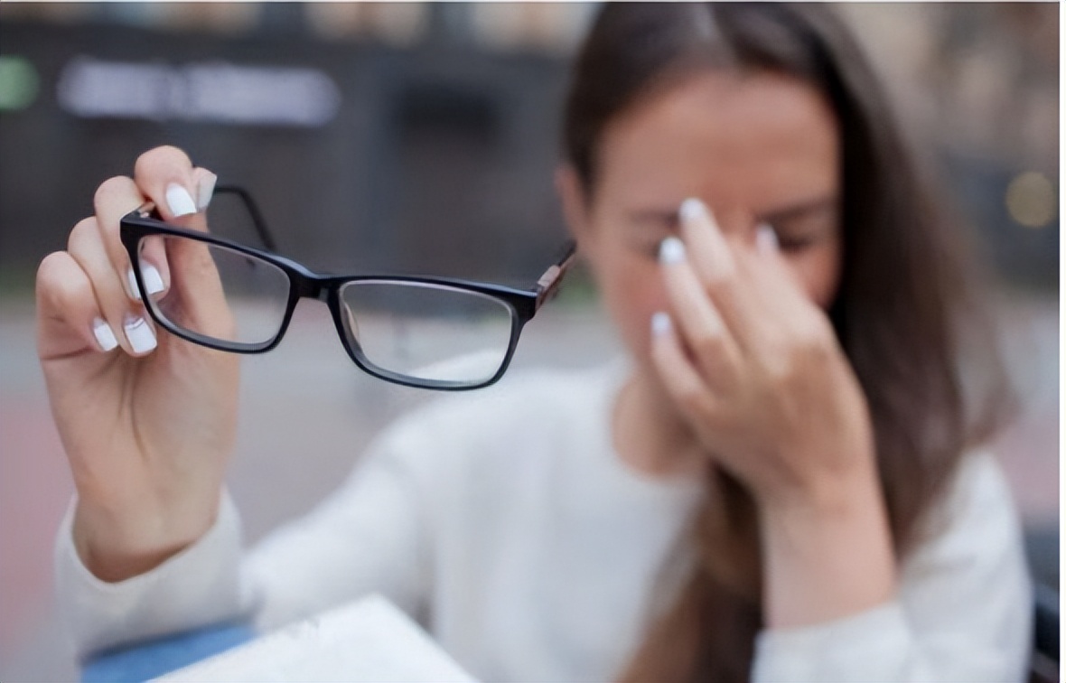 视力老花恢复的方法,眼睛老花模糊最佳方法