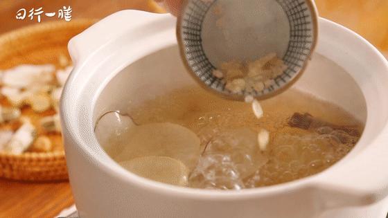 五心烦热失眠吃什么食疗,五心燥热心烦失眠口燥的食疗方式