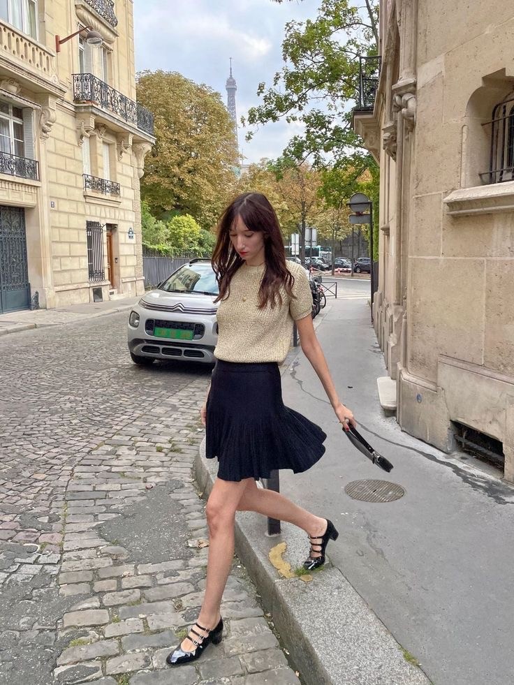 你的鞋子该换了,时髦精又爱上一双鞋,叫“玛丽珍鞋”,气质大方