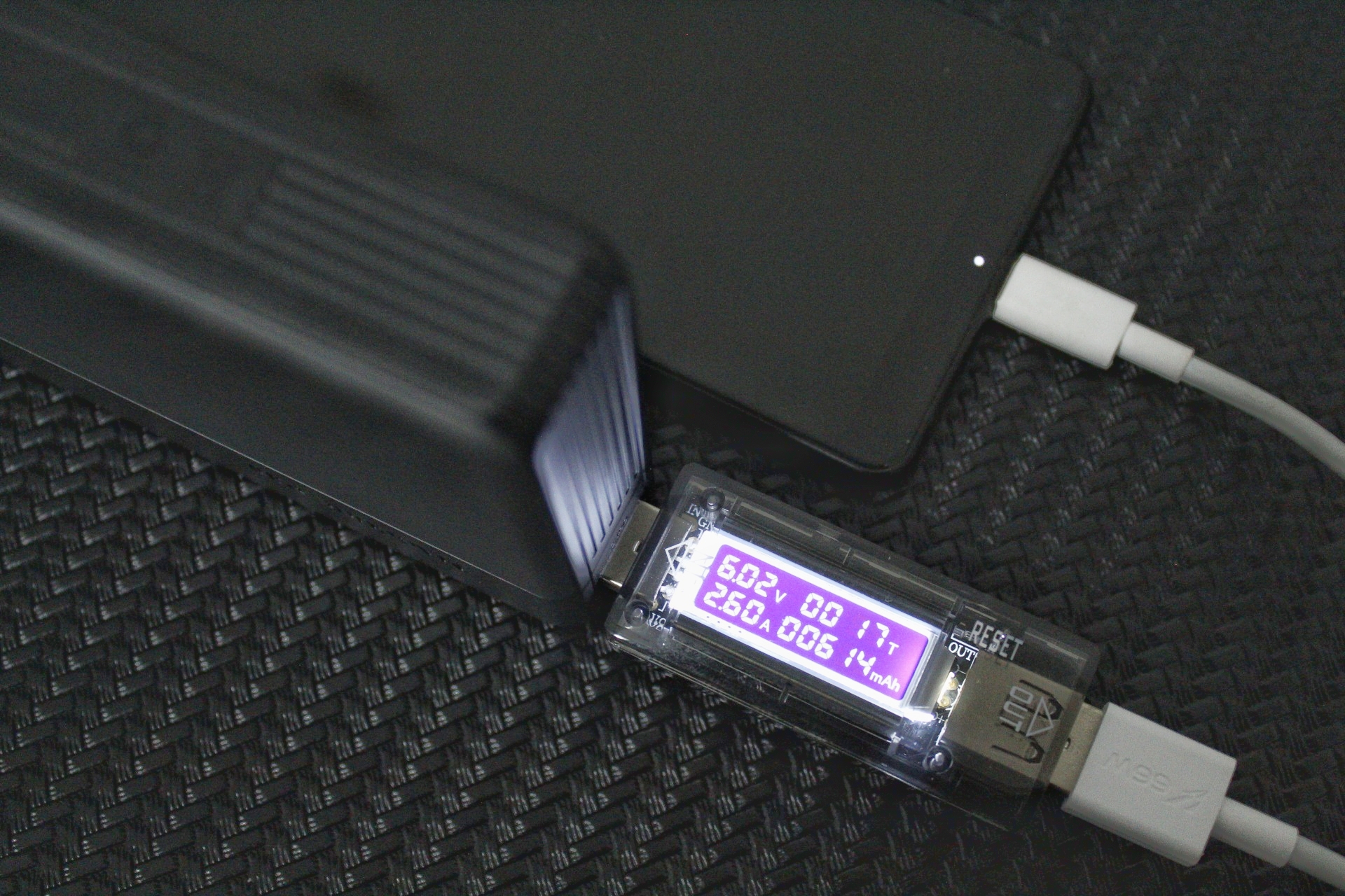 300a的快充可以充60v100ah的电池吗,3w毫安充电宝充oppo能充多少次