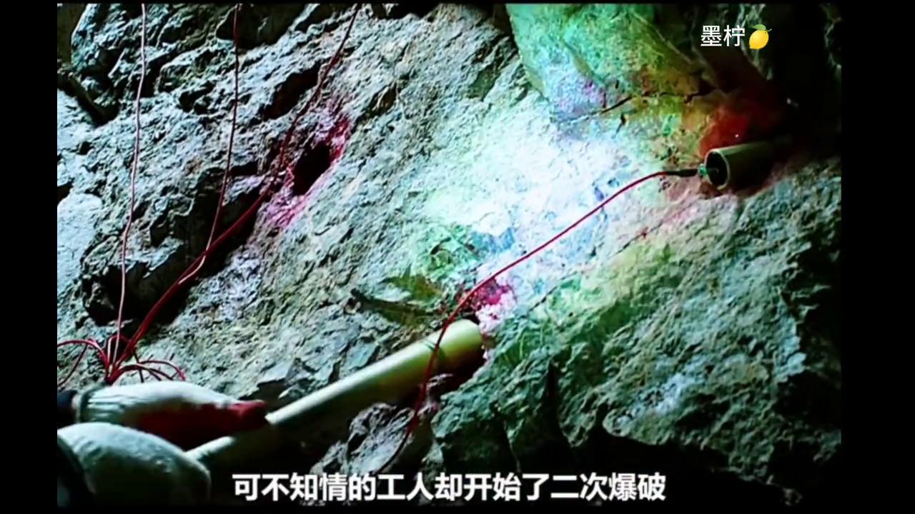 电影解说文案生成器,电影解说搞笑