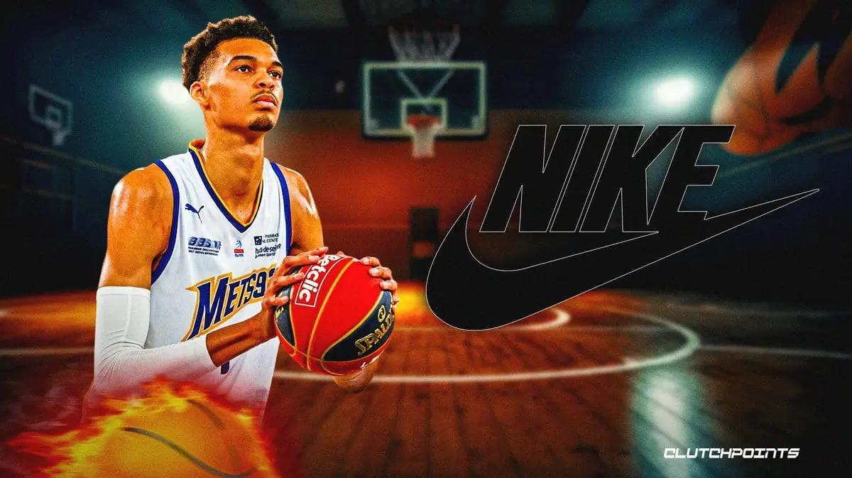 文班亚马这赛季达到马刺期望吗,文班亚马在马刺主场训练