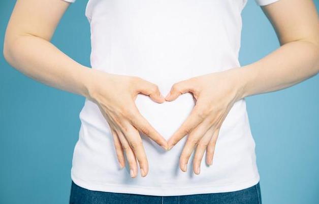 外阴老是干是怎么回事,阴道每天都有什么症状