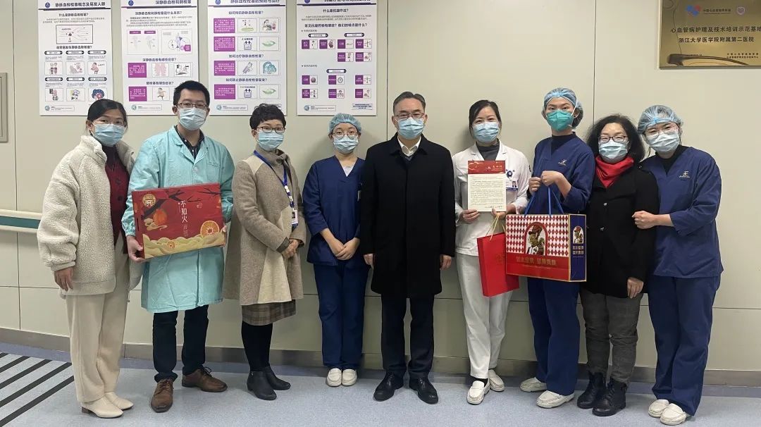 致敬国寿坚守岗位工作的人,致敬春节坚守在岗的同事们