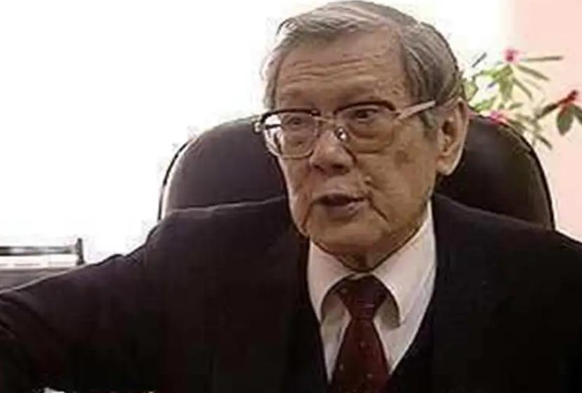 马英九父亲马鹤凌：毛主席的同乡，杨开慧的校友，遗愿是反对*独台**