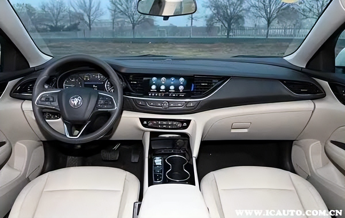 君威552精英和君威552豪华区别,君威gs和君威2.0t版有什么区别