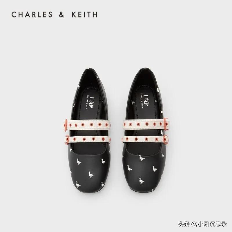 女款小白鞋品牌达芙妮,卓诗尼和达芙妮哪个鞋子好