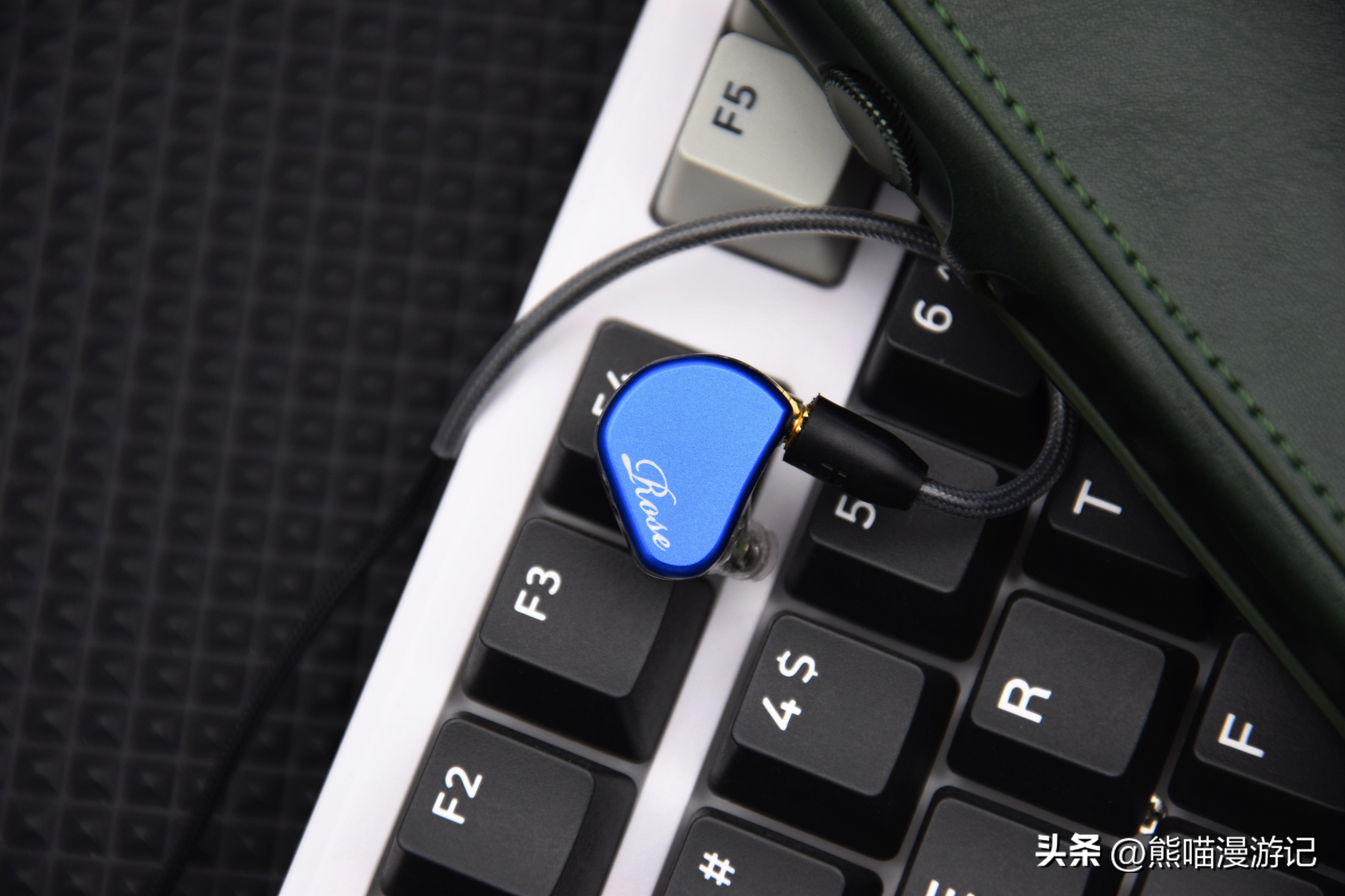 头戴HIFI蓝牙耳机如何选,不入耳蓝牙耳机评测不漏音推荐