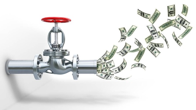 一生花了多少冤枉钱,一生省吃俭用却负债累累