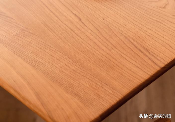天然大理石餐桌和实木餐桌哪个好,实木餐桌怎么选