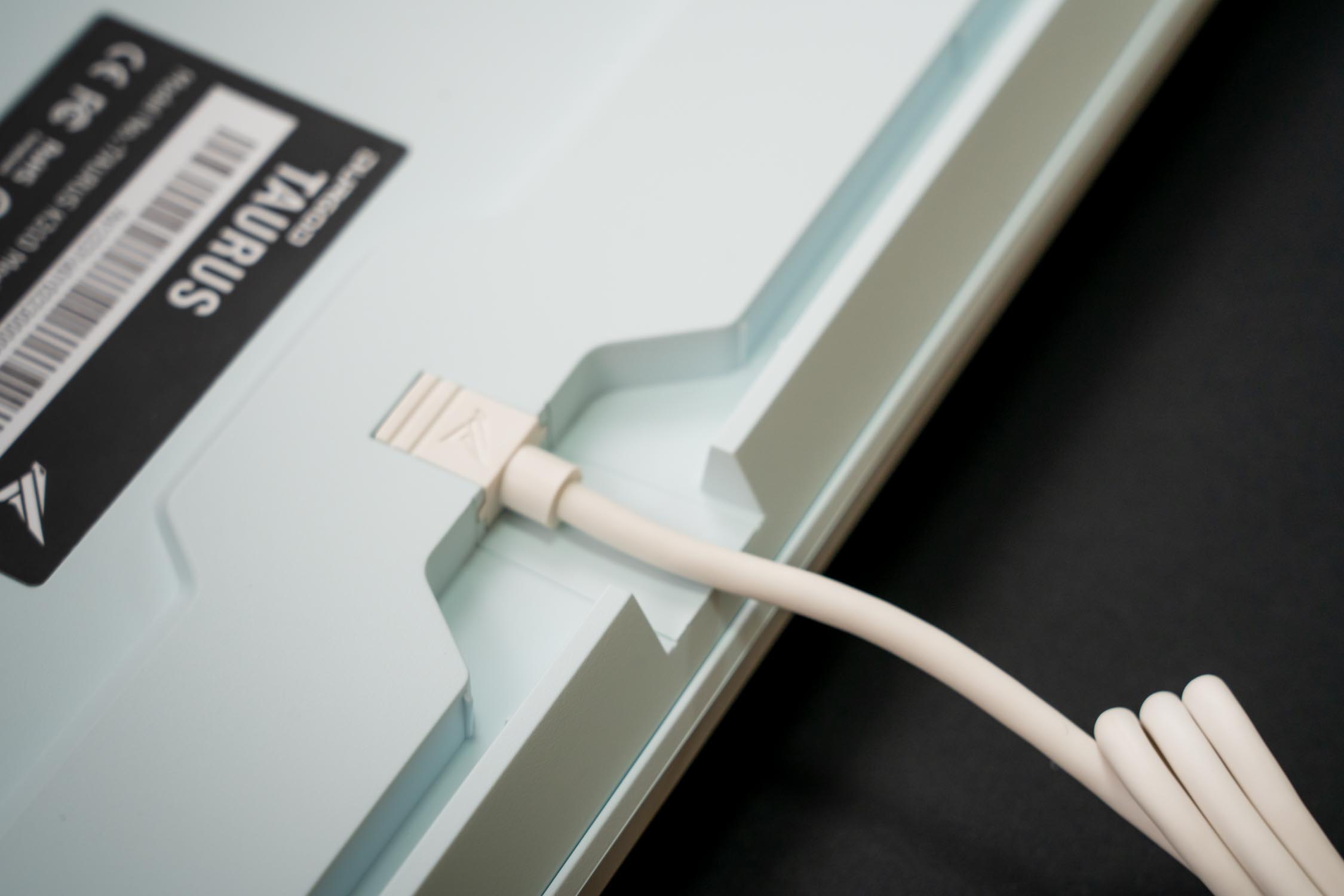 杜伽k310键盘黑轴,杜伽k320w机械键盘评测