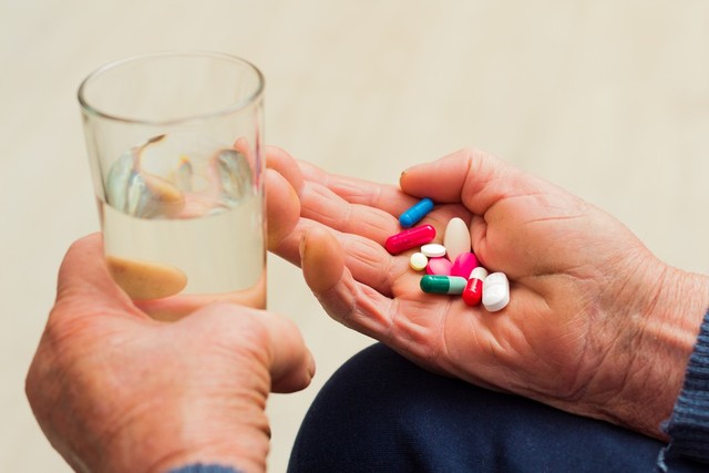 精神病为什么不关精神病院,精神疾病为什么不能彻底治愈