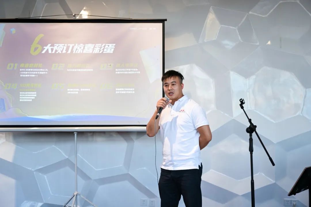 鸿蒙车机+1.5T魔核发动机，北京汽车魔方仅10.29万元起开启预售