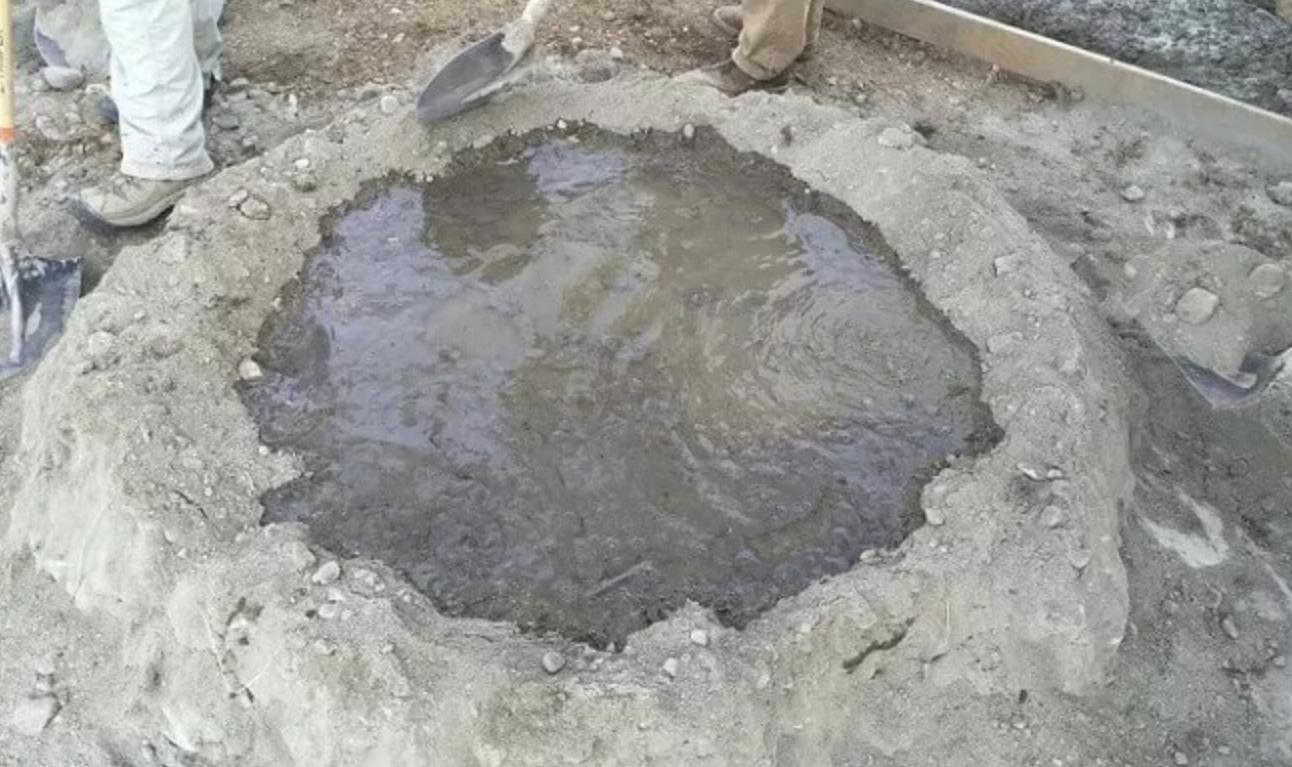 为什么工人要往水泥里加白糖,水泥加糖为什么会失去凝固作用