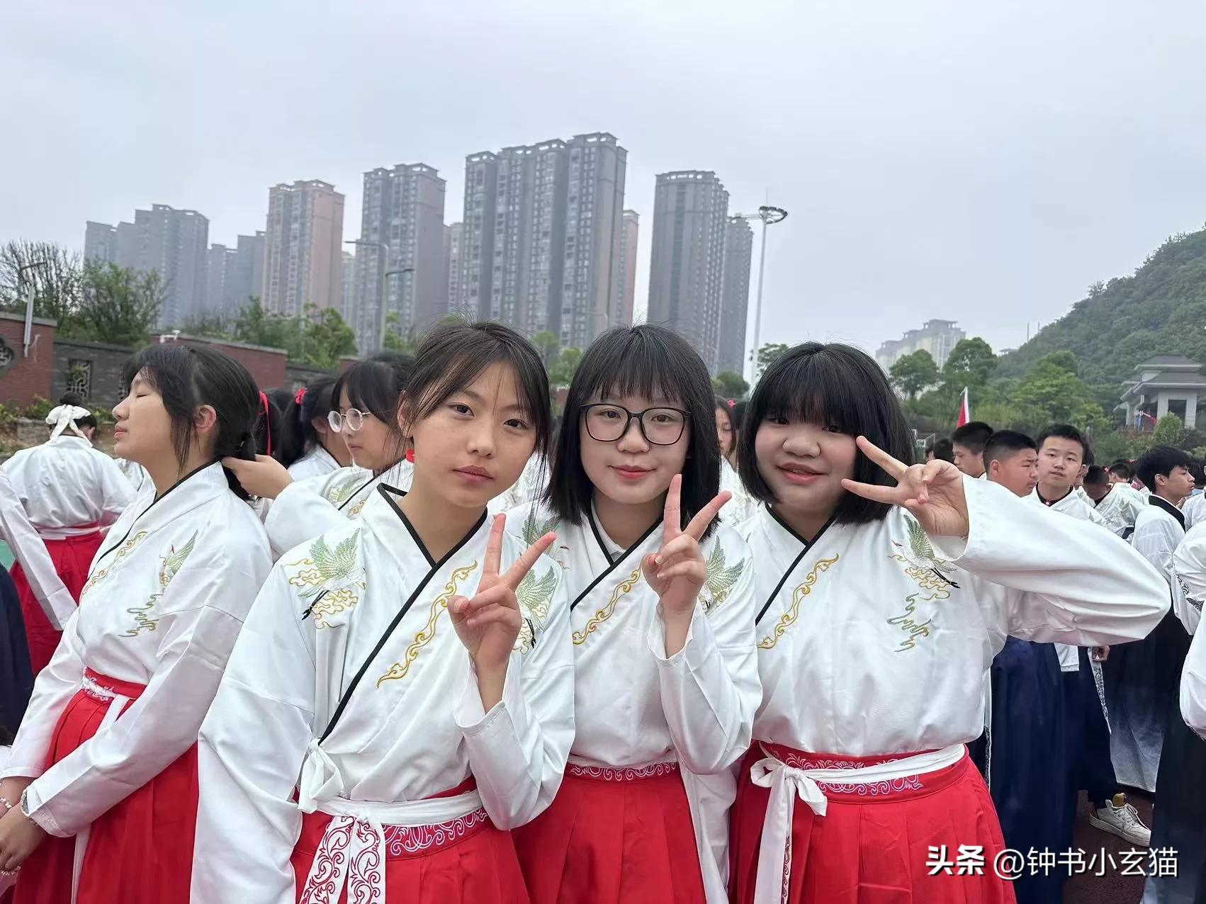 写作的“金左手”：细数描写的种类，让作品笔下生花